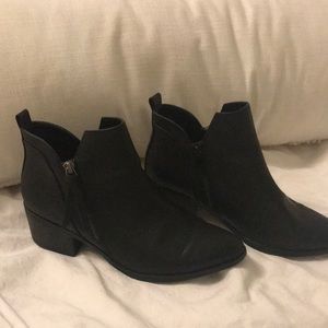 Black Mia side zipper booties